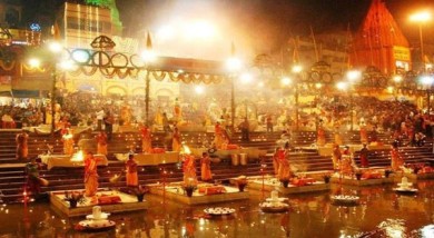 Shani SadeSati & Dhaiyaa Nivaranarth - Tel Abhishek & ShaniGrah Daan - Oldest NavGraha Mandir
